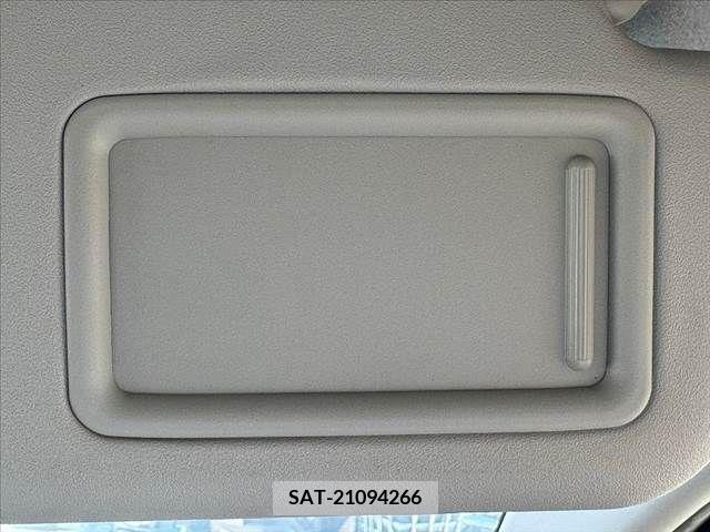 Toyota AQUA 2017-12 346307-25