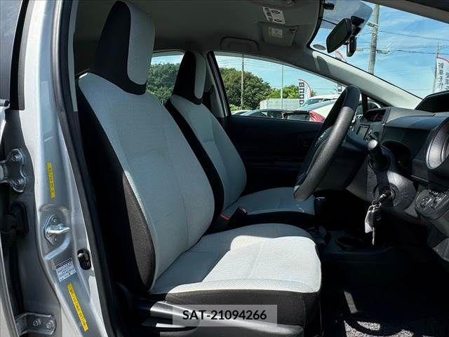 Toyota AQUA 2017-12 346307-15