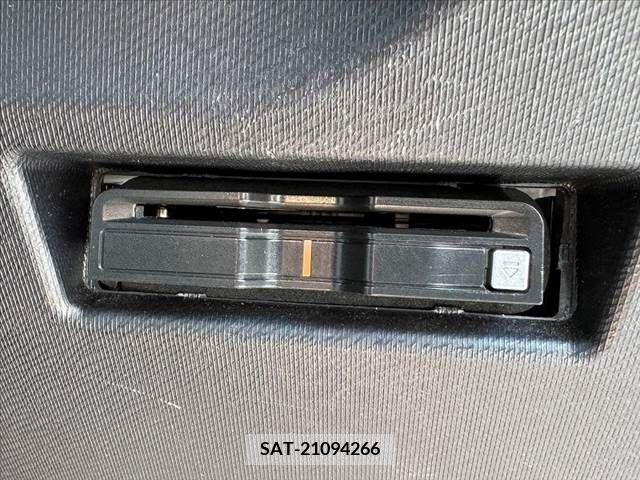 Toyota AQUA 2017-12 346307-6