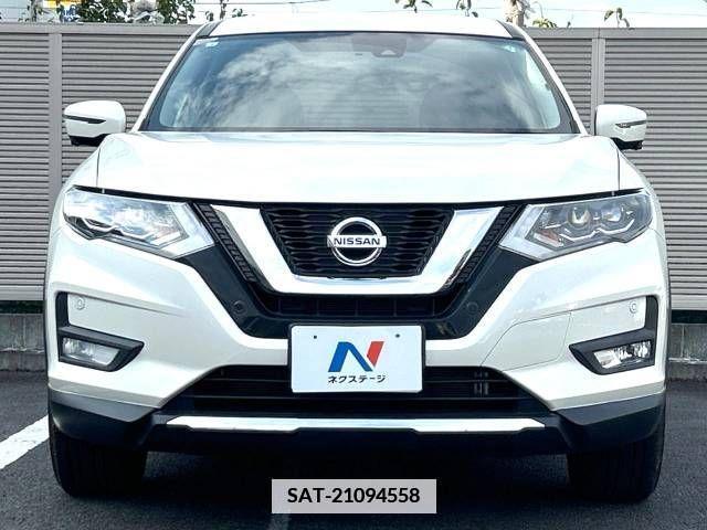Nissan X-TRAIL 2018-06 371336-13