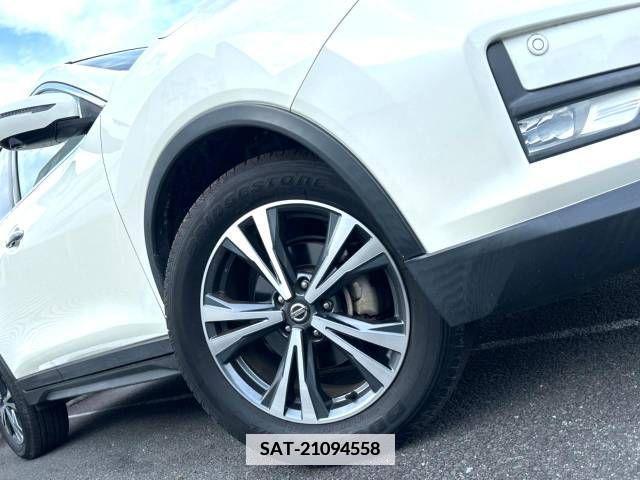 Nissan X-TRAIL 2018-06 371336-12