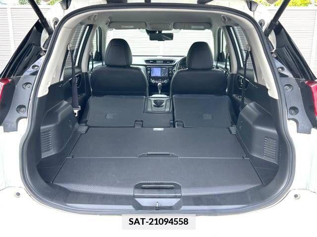 Nissan X-TRAIL 2018-06 371336-9