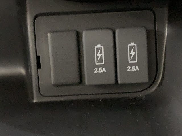 Honda N BOX CUSTOM 2018-07 4111-17