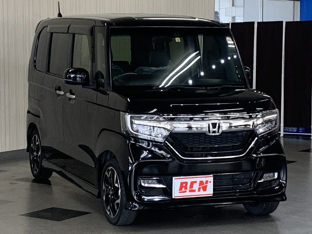 Honda N BOX CUSTOM 2018-07 4111-6