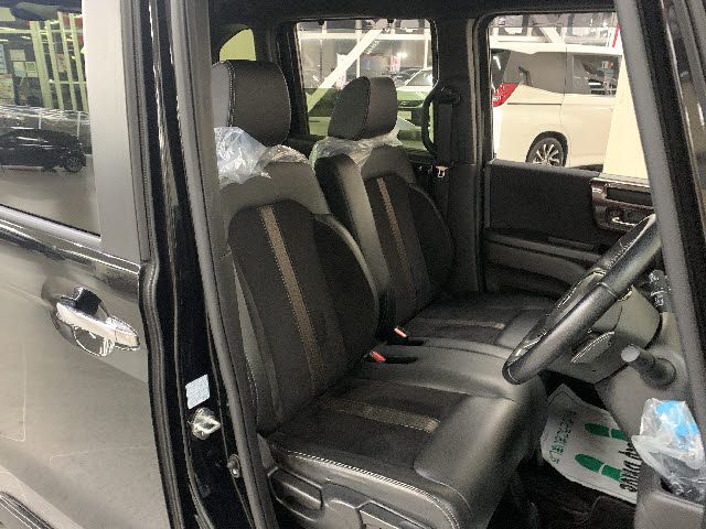 Honda N BOX CUSTOM 2018-07 4111-3