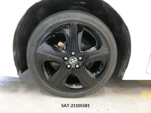 Toyota PRIUS 2015-12 239471-14