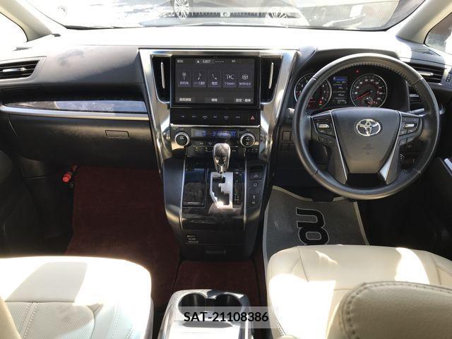 Toyota ALPHARD 2019-04 299481-7