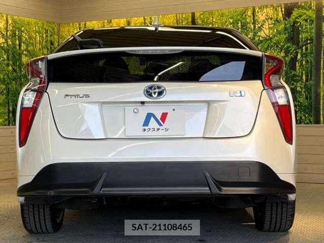 Toyota PRIUS 2015-12 374137-15