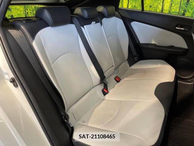 Toyota PRIUS 2015-12 374137-9
