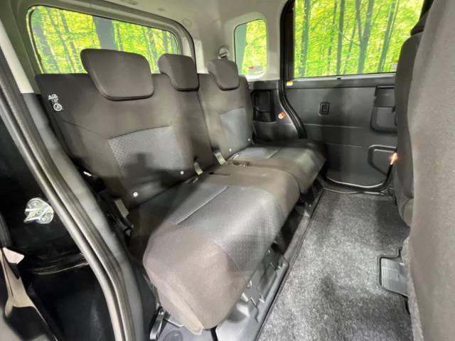 Toyota ROOMY 2023-05 14088-9