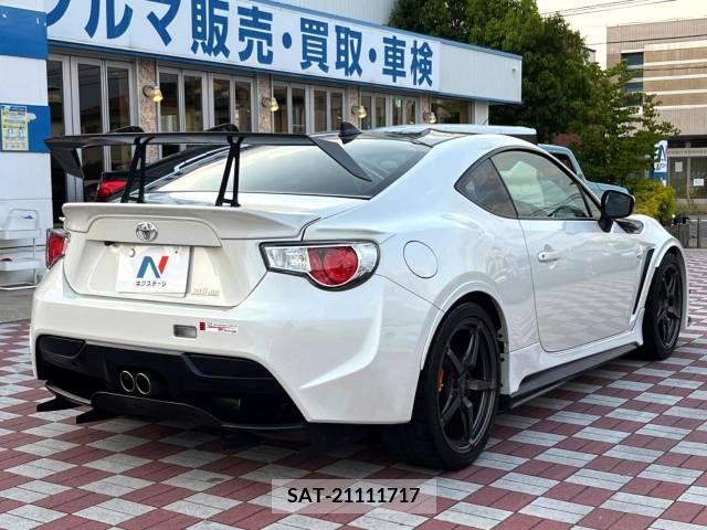 Toyota 86 2015-02 378487-17