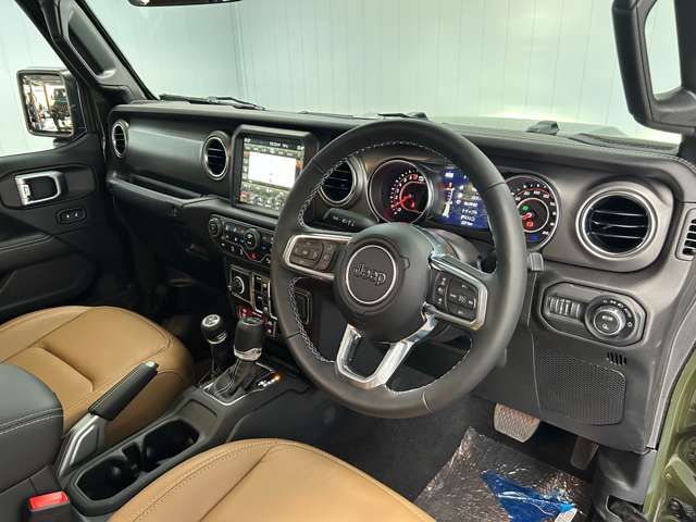 Jeep GLADIATOR 2022-11 184758-1