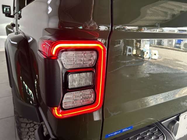 Jeep GLADIATOR 2022-11 184758-9