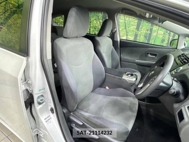 Toyota PRIUS ALPHA 2011-12 340517-7
