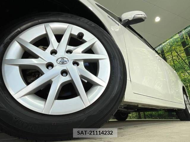 Toyota PRIUS ALPHA 2011-12 340517-12