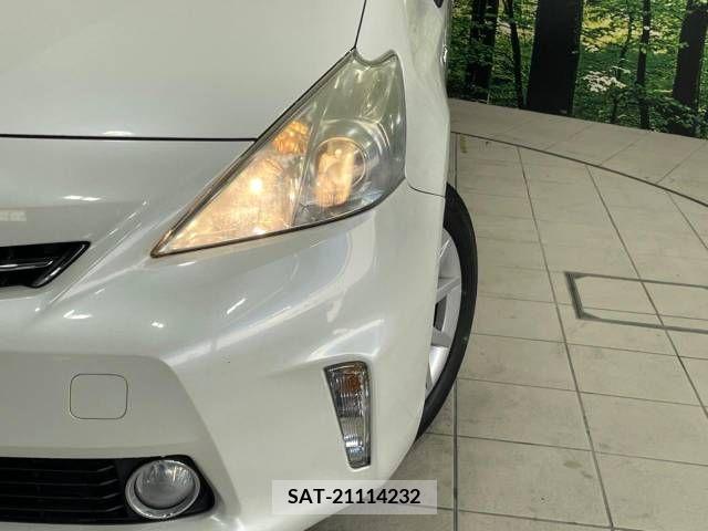 Toyota PRIUS ALPHA 2011-12 340517-11