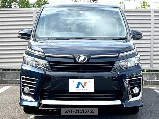 Toyota VOXY 2014-02 370490-13
