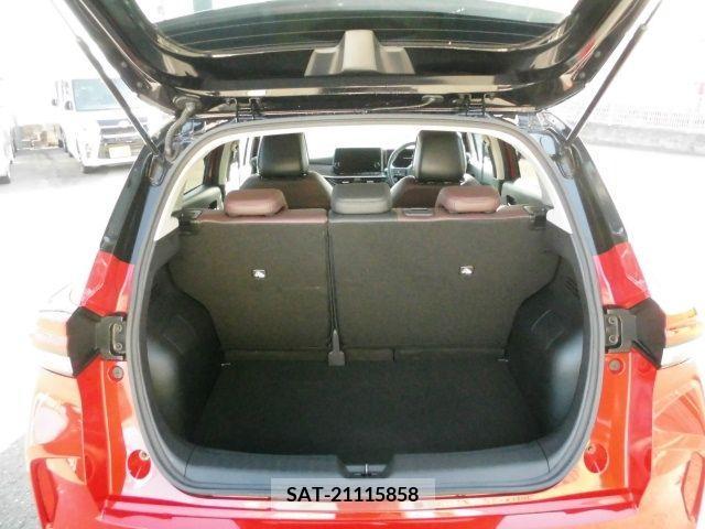 Nissan AURA 2022-04 253638-17
