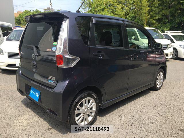 Nissan DAYZ 2013-07 296011-2