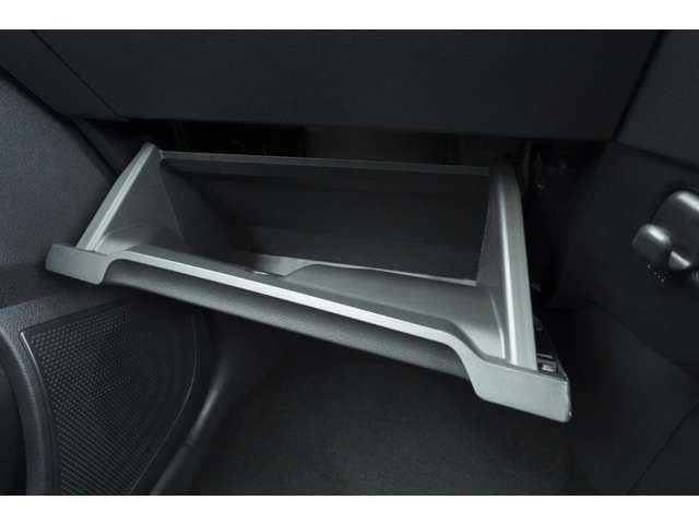 Mitsubishi EK X 2019-09 189598-18