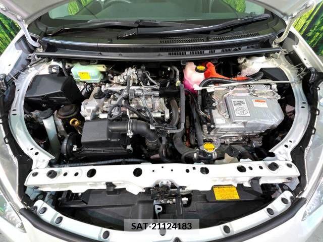 Toyota AQUA 2015-10 356219-18
