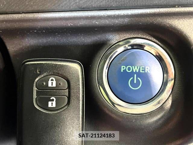 Toyota AQUA 2015-10 356219-4