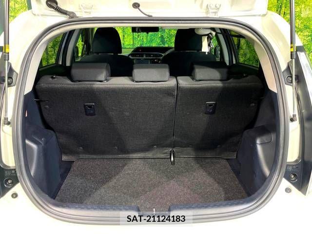 Toyota AQUA 2015-10 356219-10