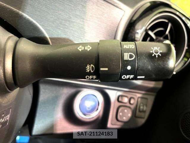 Toyota AQUA 2015-10 356219-7