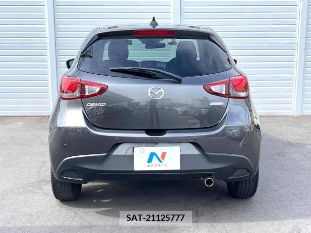 Mazda DEMIO 2018-02 351374-18