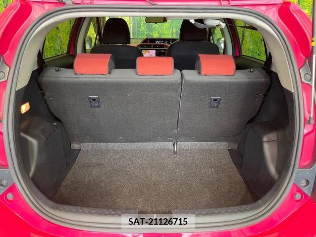 Toyota AQUA 2015-06 356162-10