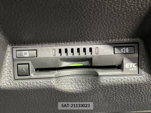 Toyota YARIS 2023-06 371468-7
