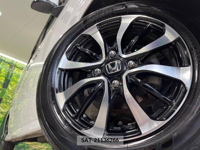 Honda N BOX CUSTOM 2020-05 348608-13