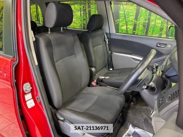 Toyota ISIS 2009-12 346020-8