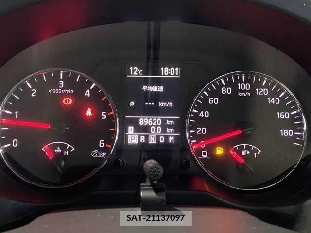 Nissan X-TRAIL 2012-11 373407-15