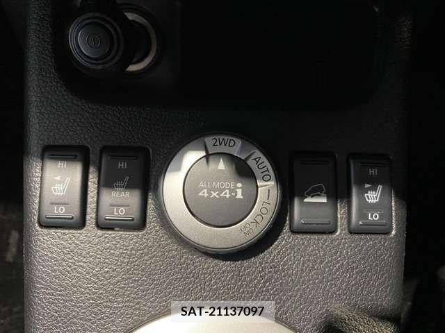 Nissan X-TRAIL 2012-11 373407-7