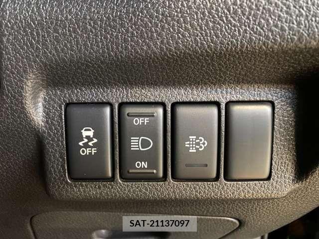 Nissan X-TRAIL 2012-11 373407-10