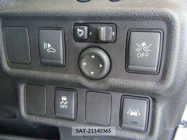Nissan NOTE 2019-03 221168-11
