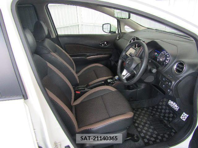 Nissan NOTE 2019-03 221168-9