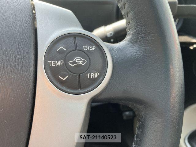 Toyota AQUA 2013-06 293315-15