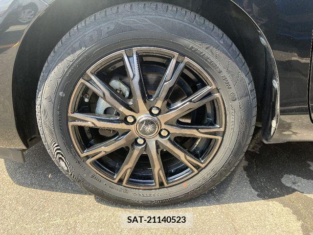 Toyota AQUA 2013-06 293315-19