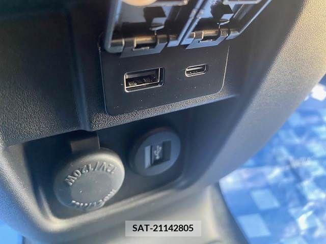 Suzuki SPACIA 2023-03 368575-25