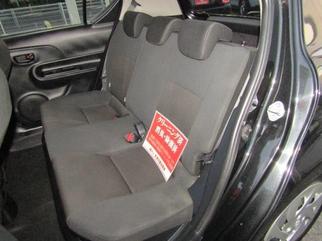 Toyota AQUA 2016-12 183098-8