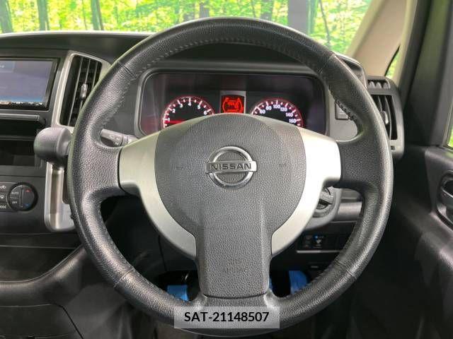 Nissan SERENA 2010-05 327044-12