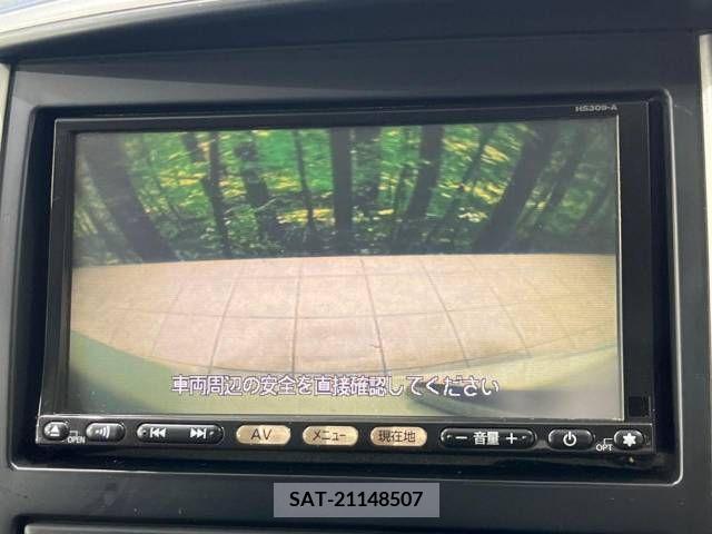 Nissan SERENA 2010-05 327044-3
