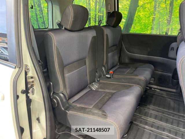 Nissan SERENA 2010-05 327044-10