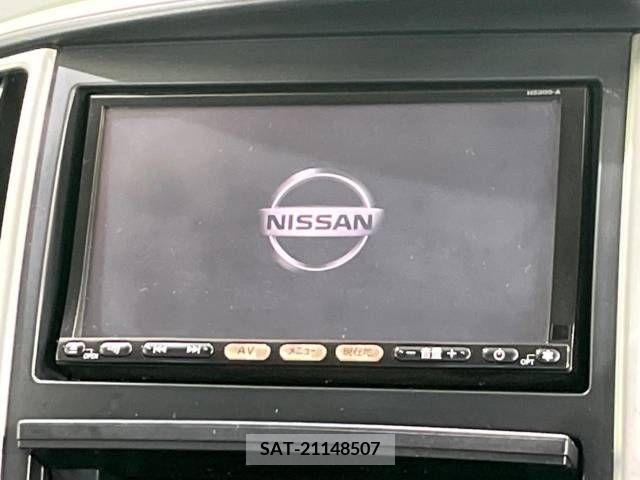 Nissan SERENA 2010-05 327044-2