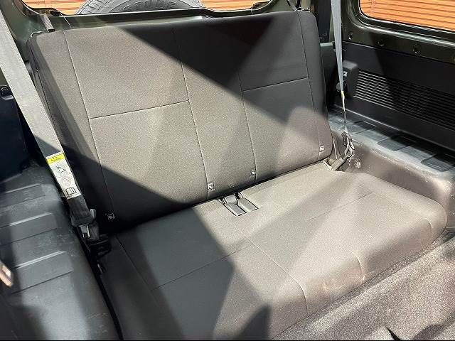 Suzuki JIMNY 2019-03 22324-8
