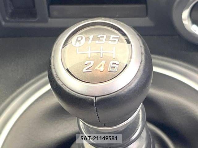 Toyota 86 2017-10 332409-4