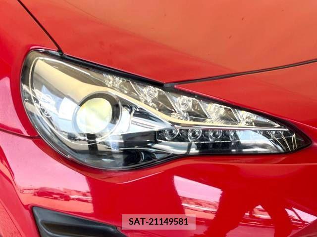 Toyota 86 2017-10 332409-12