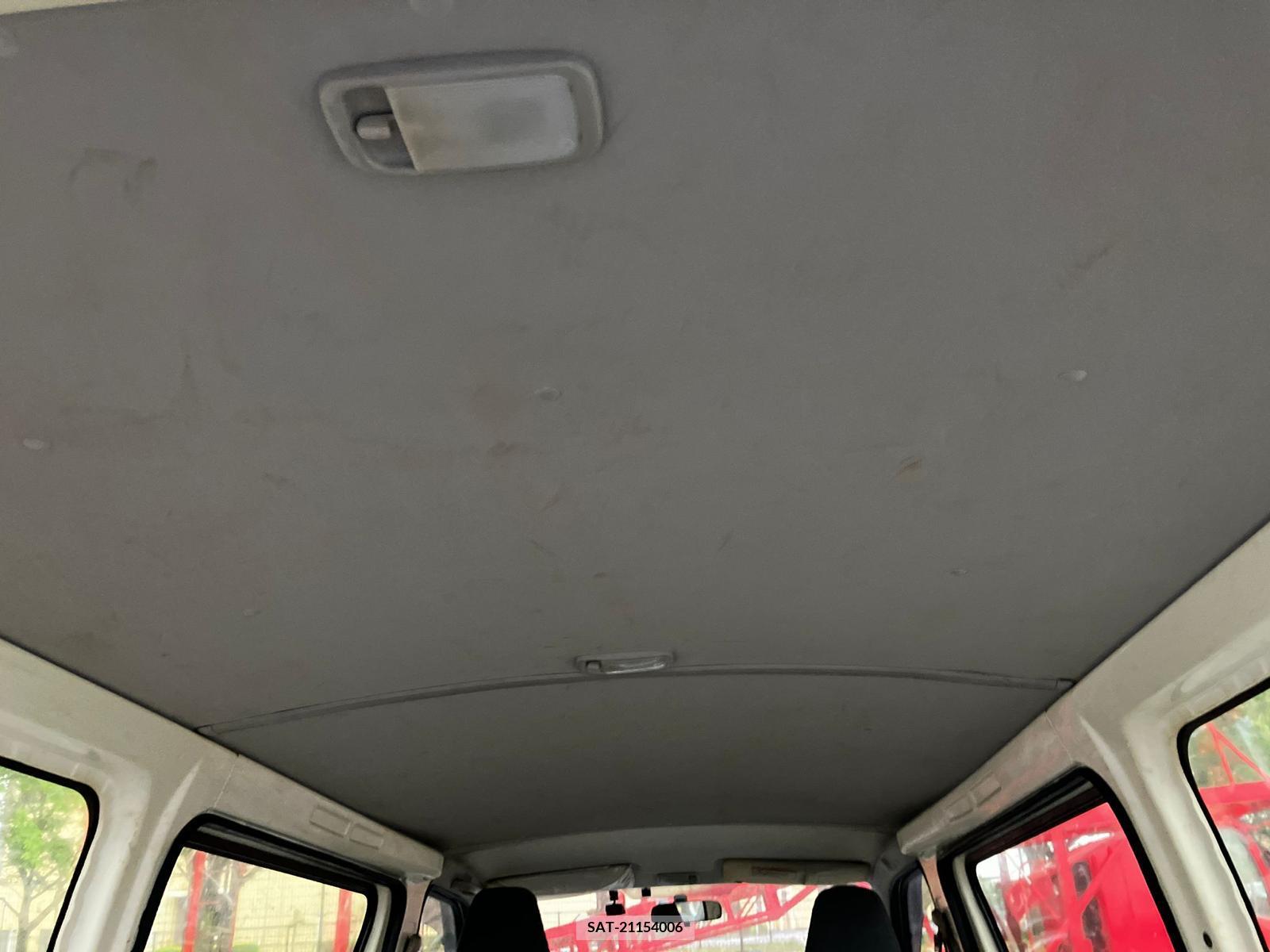 Toyota HIACE VAN 2017-02 258349-6